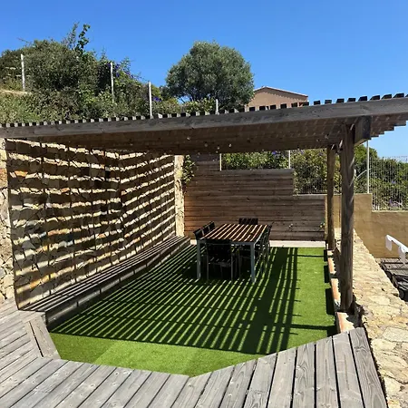 Rooftop Exceptionnel Avec Piscine Et Bord De Villa Calvi (Corsica)